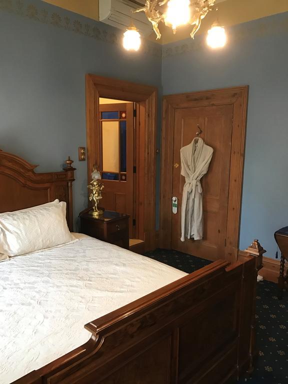 Freeman On Ford Bed and Breakfast Beechworth Buitenkant foto